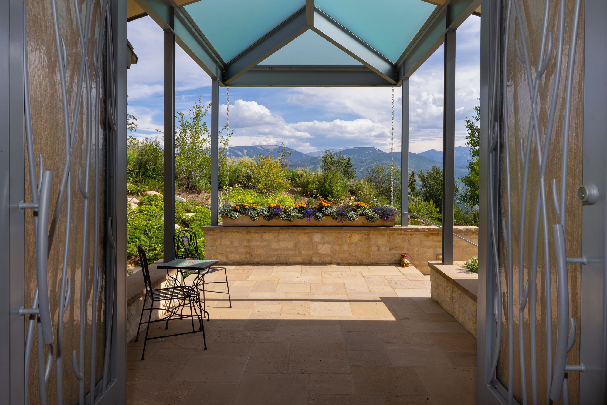 Featured Property: A Beautiful Sanctuary With Astonishing Views in Avon, CO